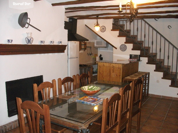 Salón-cocina de la casa rural Cortijo Helao