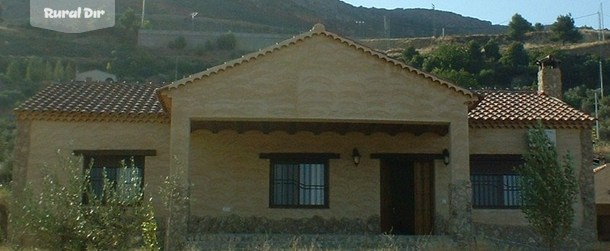 Fachada principal de la casa rural Casa Rural El Valle de Yeste