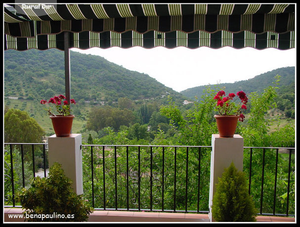 Terraza de la casa rural Casa Rural Benapaulino