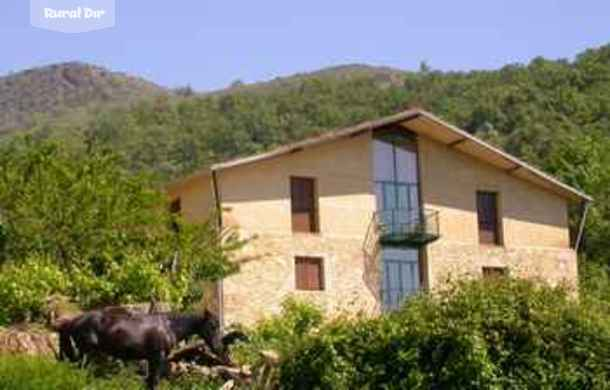 fachada de la casa rural Albergue aurora boreal