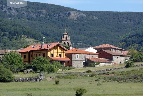 Urrez y Casa Cabrera de la casa rural Casa Rural de Cabrera