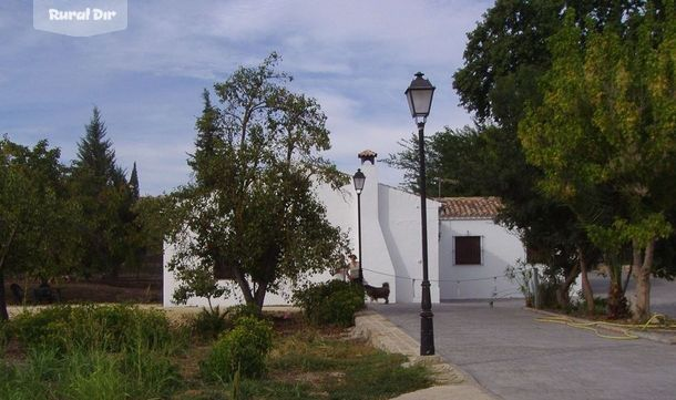 vista general de la casa rural Casa rural molino de abajo