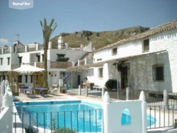 Exteriores con piscina de la casa rural Alojamientos rurales Cortijo del Norte 