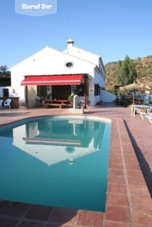 Piscina  de la casa rural La Molineta 