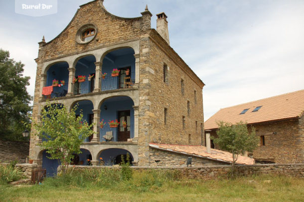 Fachada principal de la casa de la casa rural Casa Arana - Parque Nacional de Ordesa y MontePerdido