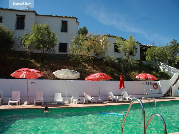 Piscina de la casa rural Alqueria de Morayama