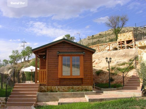 Fachada cabaña de la casa rural Cabañas El Descansito