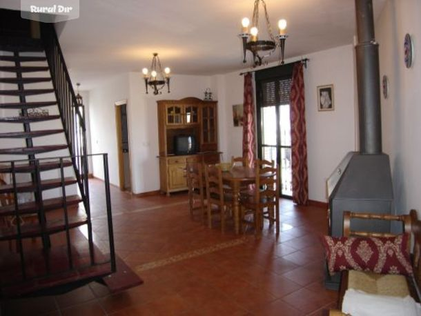 SALÓN CASA 3 DORMITORIOS de la casa rural Caserio vazquez