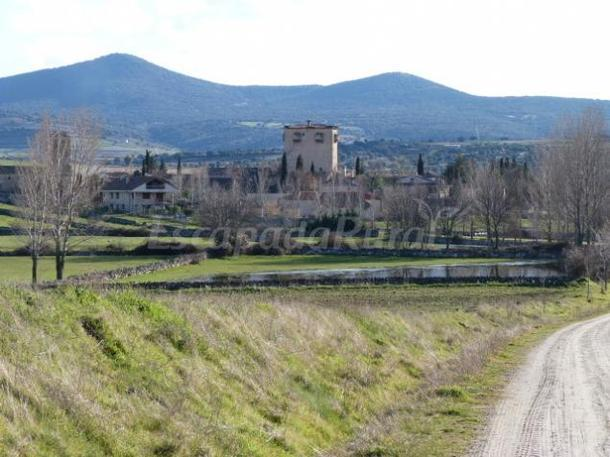 Torre del Castillo de la casa rural La Risca del río Moros