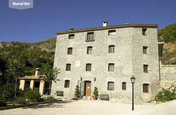 Fachada principal de la casa rural El Molinet del Governador I