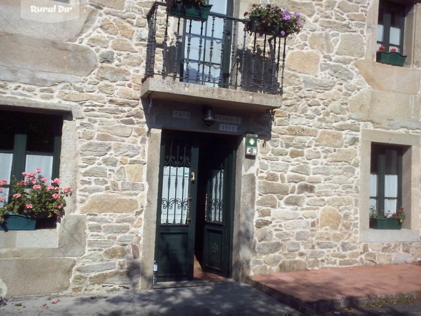 entrada de la casa de la casa rural Casa Pedrolo