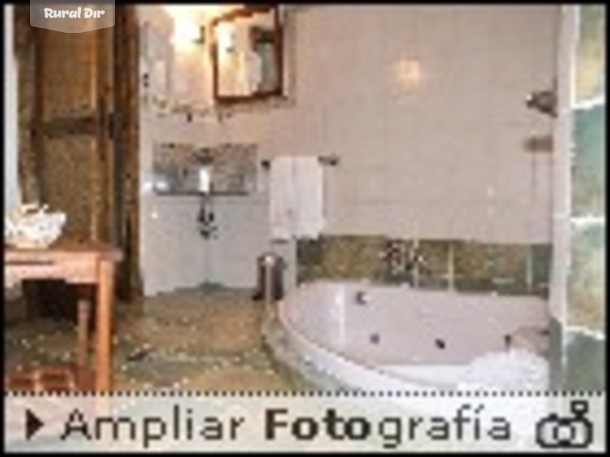 Baño con hidromasaje de la casa rural C.La Lanchuela