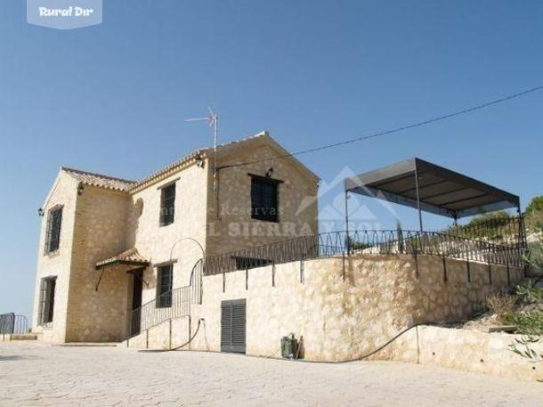 Fachada de la casa rural Casa Rafaela