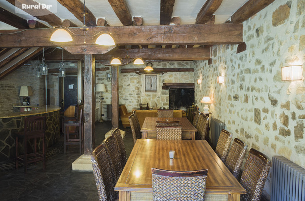 Salón-comedor de la casa rural El Arrabal 