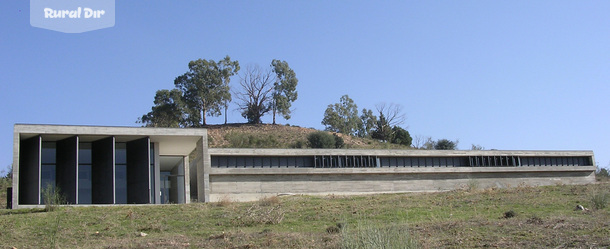 Fachada de la casa rural Embalse de Alcántara