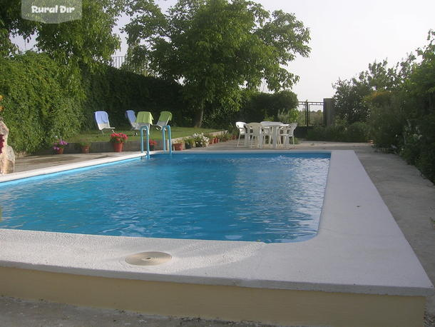 Piscina de la casa rural Casa Rural El Majuelo