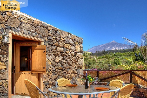 Nuestra terraza con una vista impresionante de la casa rural Casa La Cuadra