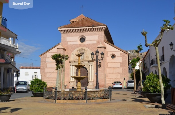 plaza de fiñana de la casa rural Sierra de los Filabres