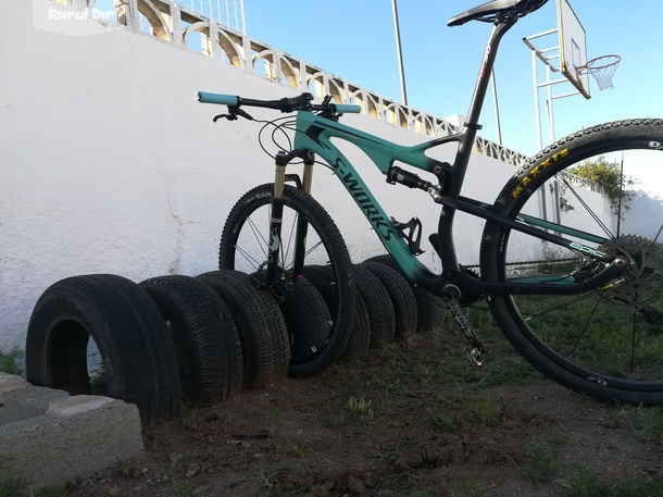 Aparcamiento para bicicletas de la casa rural Villa Olmedo