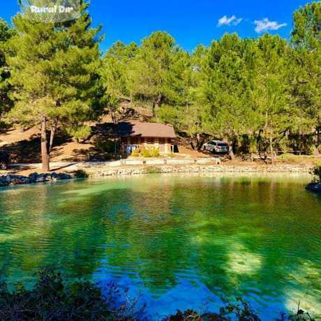 La cabaña del lago. Parque Natural del Río Mundo de la casa rural La cabaña del lago. Parque Natural del Río Mundo