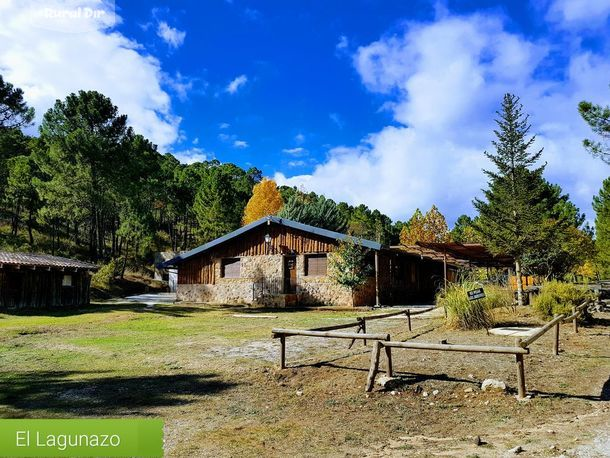 PARQUE NATURAL RÍO MUNDO CASA CON ENCANTO LAGUNAZO de la casa rural PARQUE NATURAL RÍO MUNDO CASA CON ENCANTO LAGUNAZO