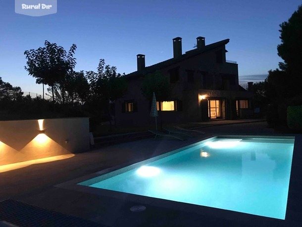 Impresionante casa con piscina y espectaculares vistas de la casa rural Impresionante casa con piscina y espectaculares vistas