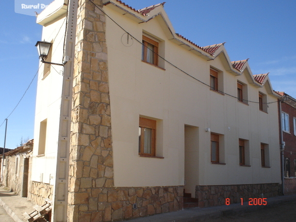 Fachada de la casa rural C.Villa Paterna