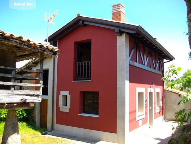 Casa Esperteyu Roxu de la casa rural Esperteyu Roxu