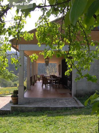 Terraza de la casa rural Casa O Pomar