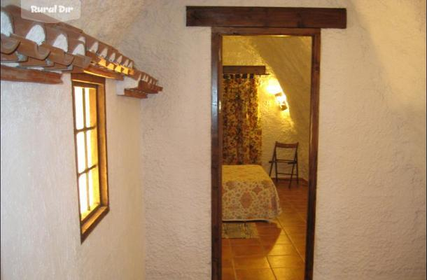 Dormitorio de la casa rural Cueva La Algayda