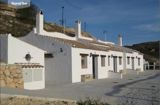 Cuevas de la casa rural CUEVA LA MIMBRERA