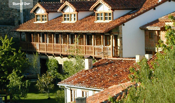 fachada exterior de la casa rural Fuente de Somave. Picos de Europa