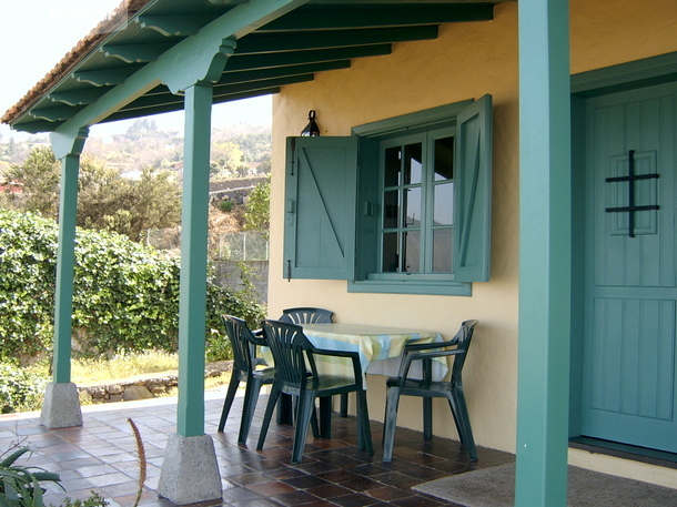 El Porche de la casa rural La Boruguita