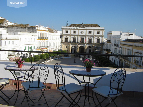 terraza de la casa rural La casa de la alameda