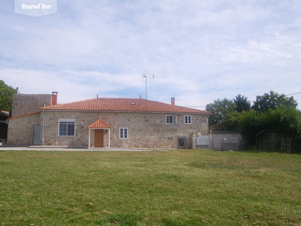 Fachada de la casa rural Casa Andrade