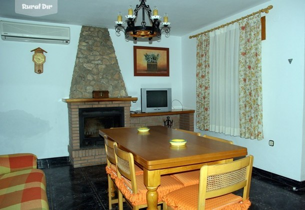 Comedor de la casa rural Casas rurales rio Segura