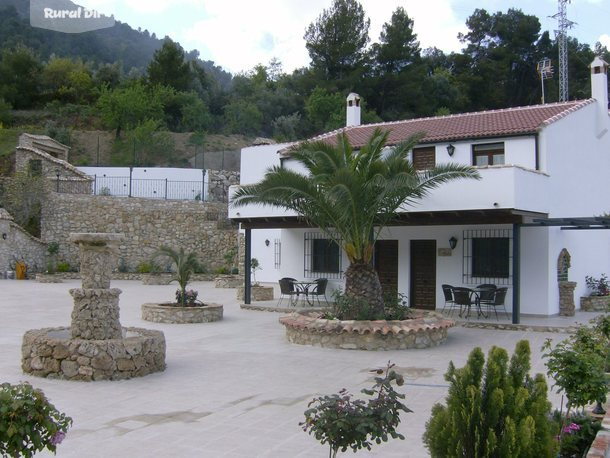 Exterior de la casa rural Cortijo el Marqués