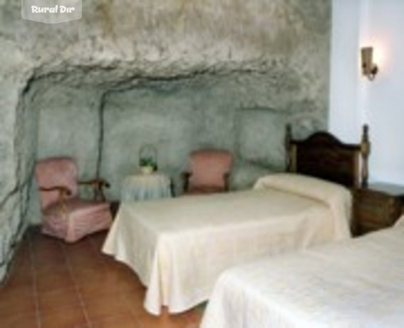 habitacion cueva de la casa rural Casas Rurales Maribel-Nogal-Cerezo y Roble