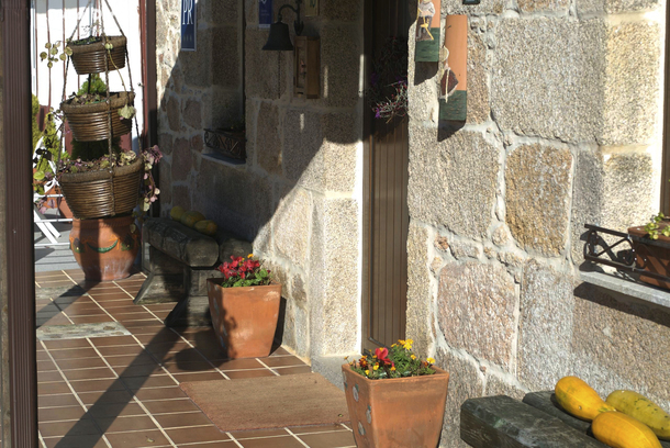 Entrada de la casa rural A Laxe P. Rústica ***