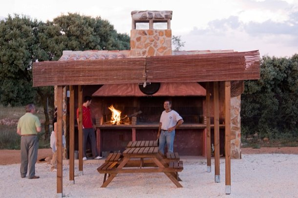 Barbacoa de la casa rural Casas Rurales Vía Verde