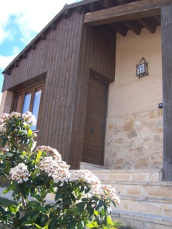 FACHADA APARTAMENTO RURAL de la casa rural Casas Rurales Centro De Turismo Rural El Cerrete De Haro