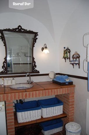 baño planta baja de la casa rural Casa Rural El Vasar