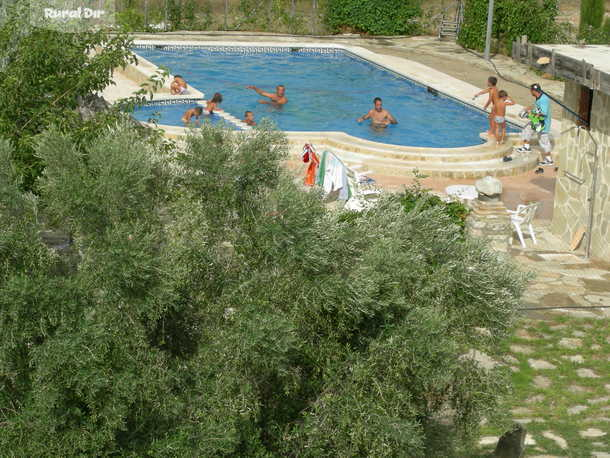 piscina de la casa rural Cortijopiedramontoro.es