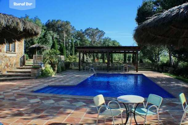 Piscina de la casa rural La Belladona