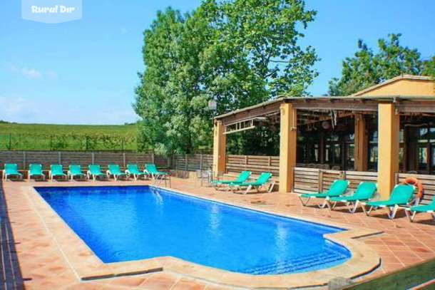 Piscina de la casa rural Mas Figueres