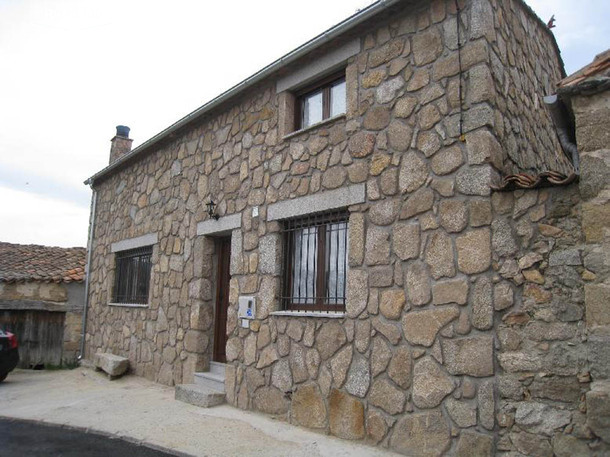 fachada de la casa rural Son Soles