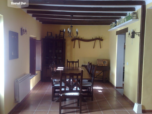 salon de la casa rural El cencerro