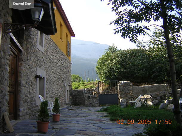 ENTRADA de la casa rural Casaguallart